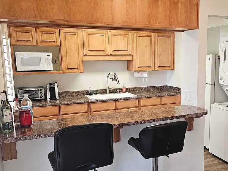 5209 N 24th St #201 — Photo 9