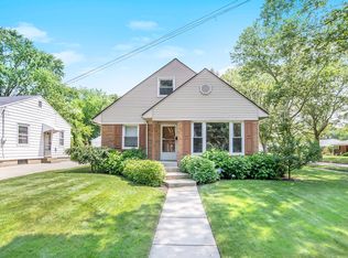 1656 Chamberlain Ave SE, Grand Rapids, MI