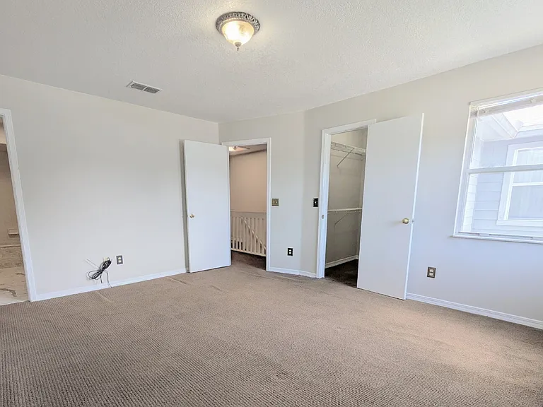 3027 Candlewyck Ln E — Photo 17