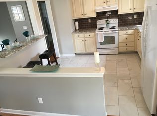 1 Allendale Rd, Old Saybrook, CT 06475