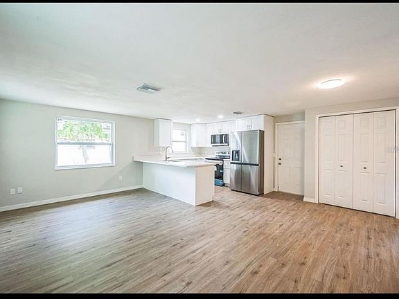 5th image of 6250 Kentfield Ave