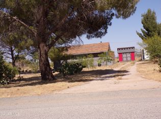 40608 13th St W, Palmdale, CA 93551