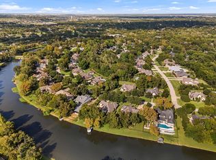 4719 Oxbow Cir W, Weston Lakes, TX 77441