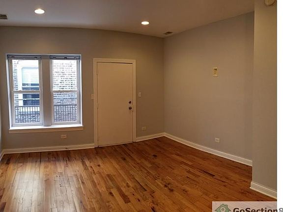 2nd image of 5450 S Indiana Ave #128AF