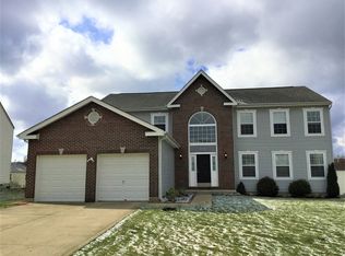 151 Roxbury Dr, Pickerington, OH 43147