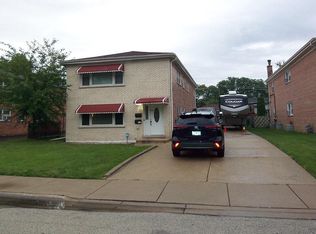 875 S Addison Rd, Addison, IL 60101