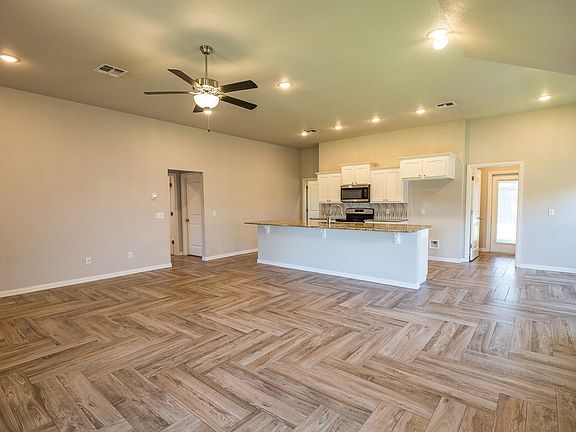 5th image of 326 Mariners Way