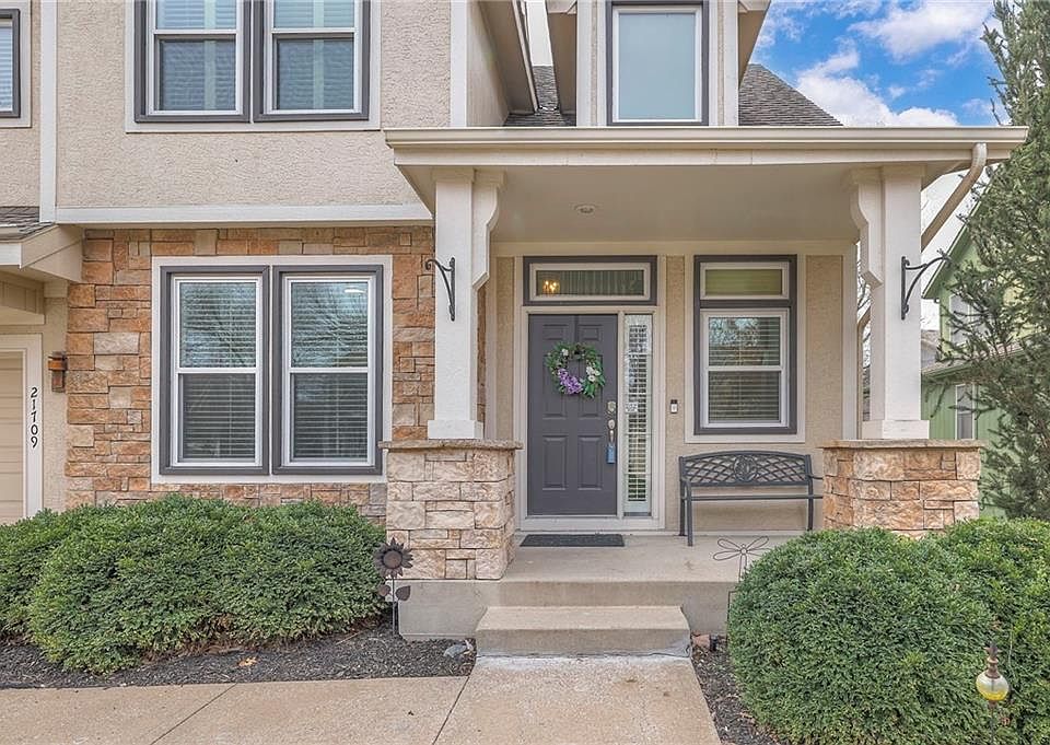 21709 W 99th St, Lenexa, KS 66220 | Zillow