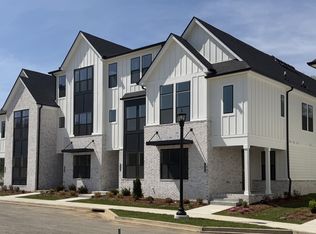 2080 Conductor Ln, Thompsons Station, TN 37179