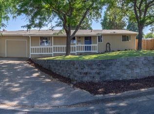 1141 Vista Dr, Central Pt, OR