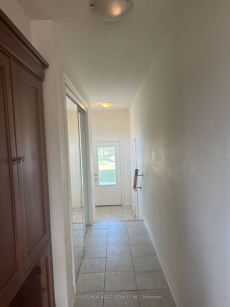 Burlington House for rent - 4 Bedrooms — photo 3
