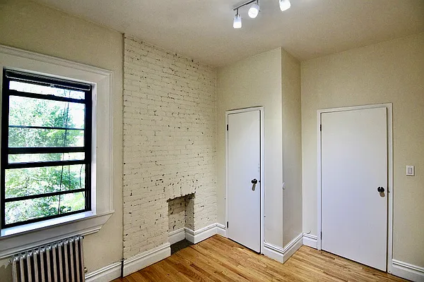 Rented by Corcoran | media 14