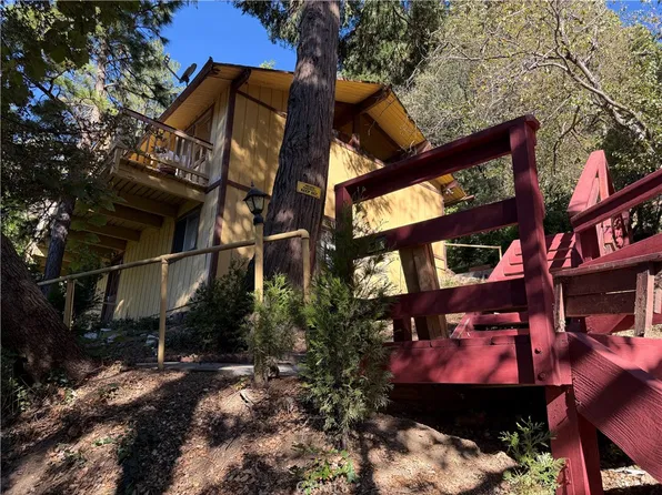 23764 Zuger Dr, Crestline, CA 92325