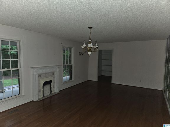 4th image of 986 Merkle Ln