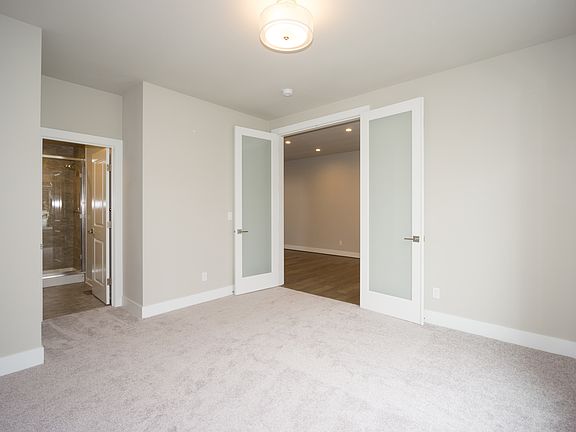 5th image of 6826 128th Ave NE