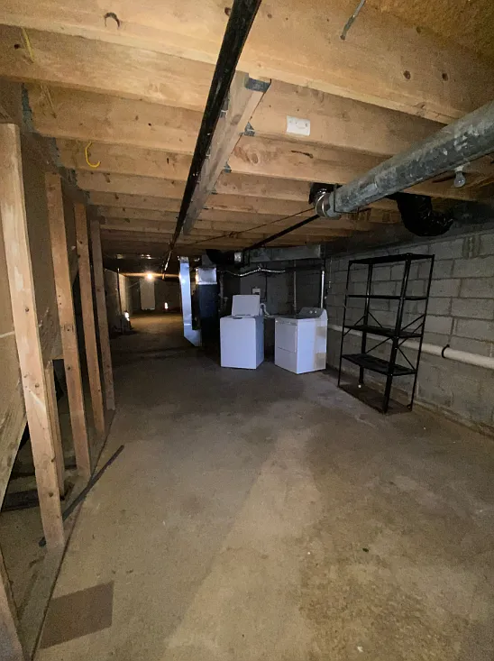 4 bed, $2,000 — Photo 3