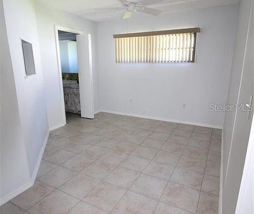 2nd image of 5305 Montclair Pl