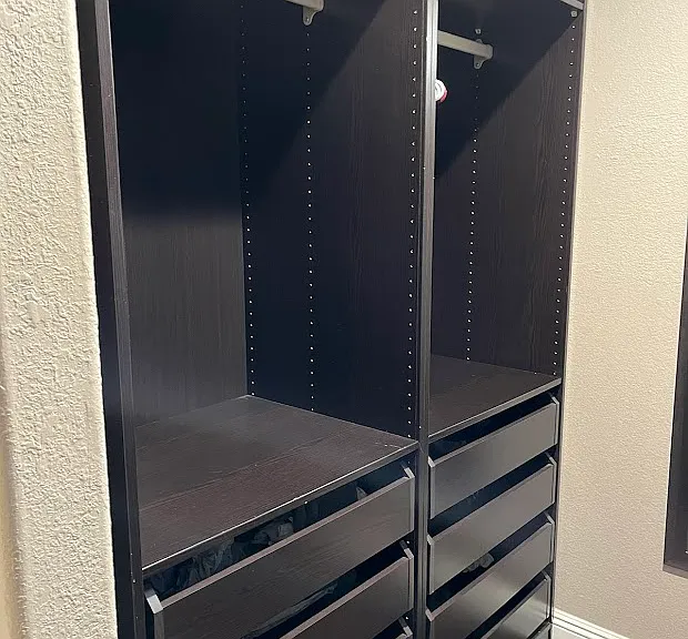 Walk-in closet