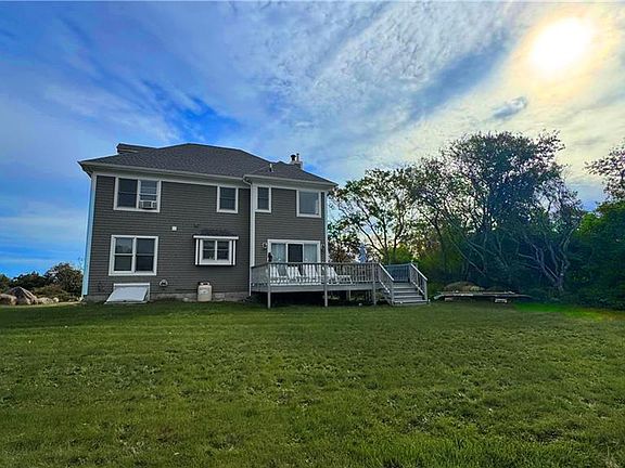 3rd image of 1646 Payne Rd