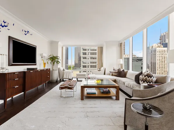 641 5th Avenue image 1 of 15