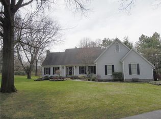 40 Green Valley Rd, Pittsford, NY 14534