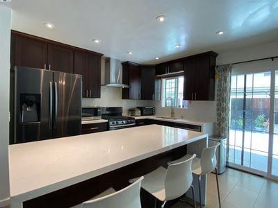 213 W Leland Rd, Pittsburg, CA, 94565