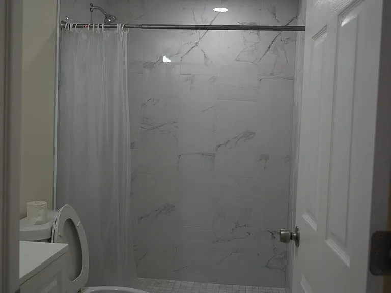 135 Gay St — Photo 15