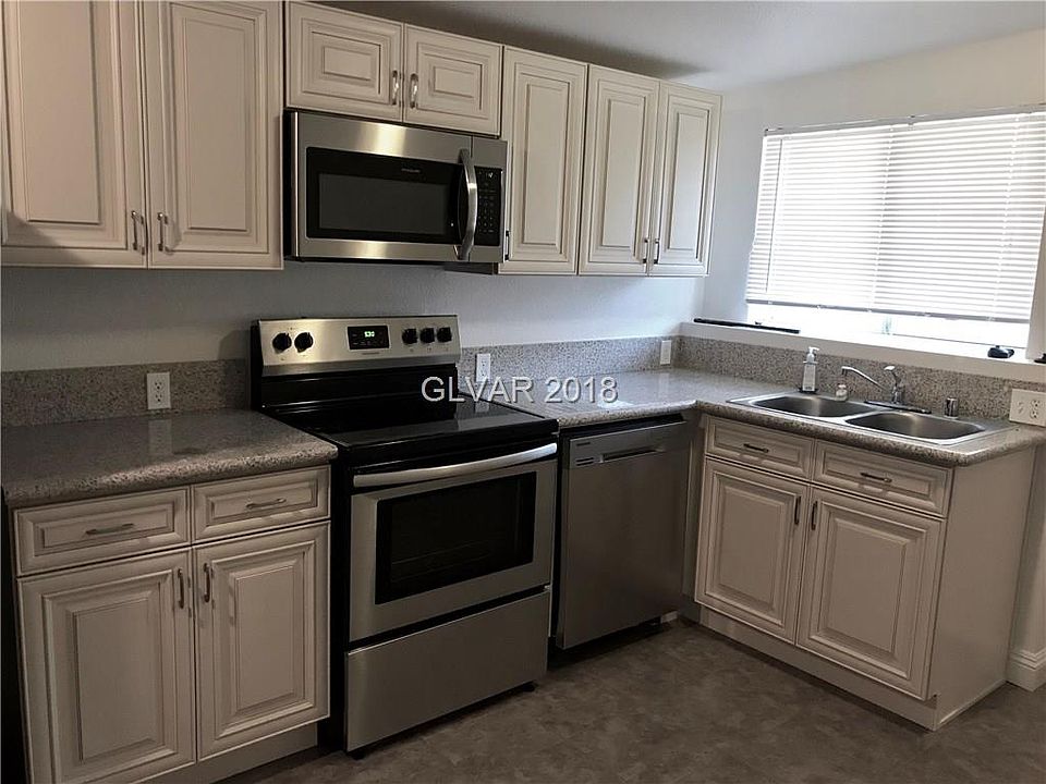 2nd image of 5093 Sun Valley Dr