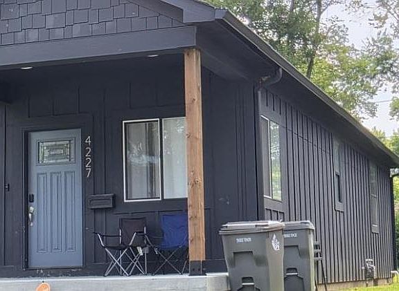 3rd image of 4227 Kingsley Dr