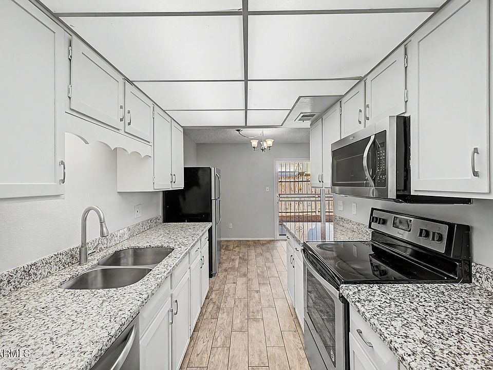 1st image of 6060 W GOLDEN Lane