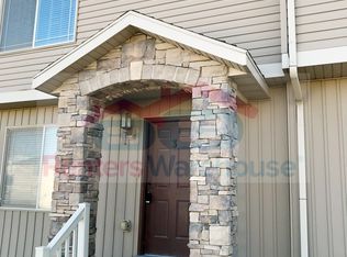 3826 E Rock Creek Rd APT C3, Eagle Mountain, UT 84005
