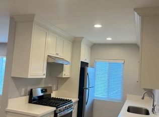 1114 N Edgemont St #5, Los Angeles, CA 90029