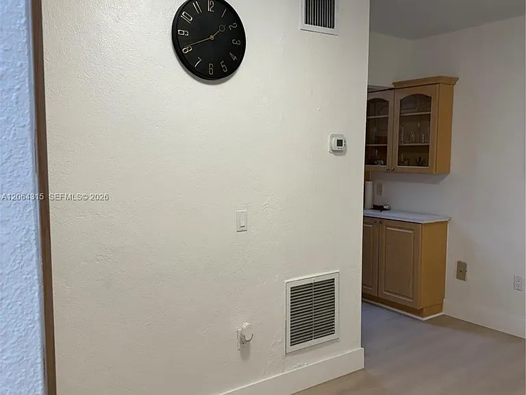 3660 SW 10th St #7A — Photo 8