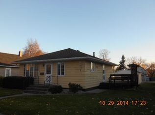 111 W 5th St, Spring Valley, IL 61362