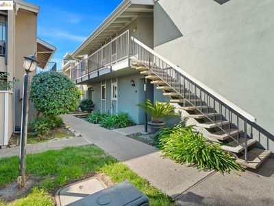 3720 W Benjamin Holt Dr APT 10, Stockton, CA, 95219