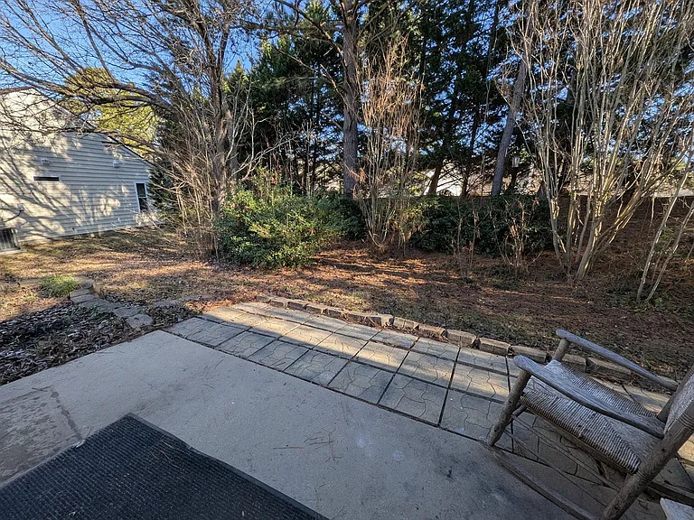 111 Gables Gate Ct — Photo 25