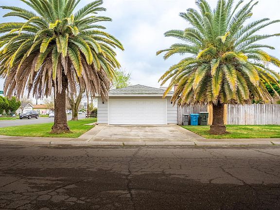 5th image of 1778 Fernwood Dr