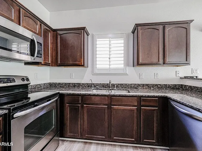 2725 E Mine Creek Rd #1144 — Photo 7