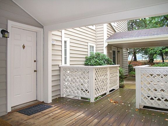 3rd image of 7767 Willow Point Dr #7767