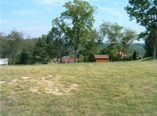 39 Ridgewood Dr, Mc Donald, PA 15057