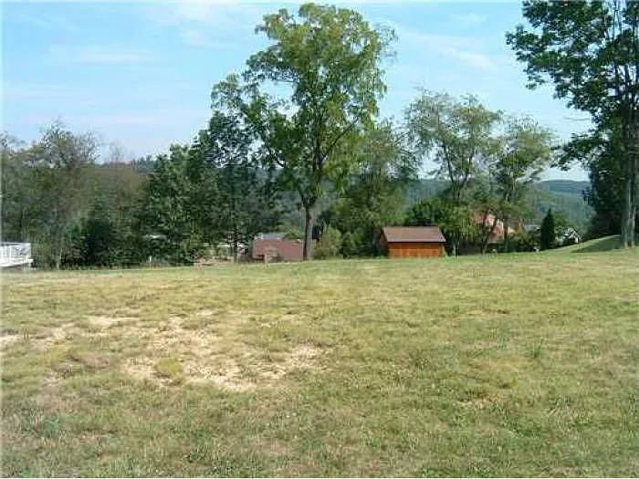 39 Ridgewood Dr photo 1