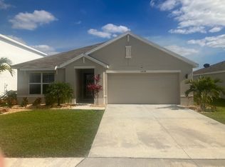 10208 Moosehead Dr, Parrish, FL 34219