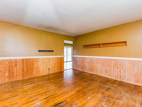 5th image of 6110 N County Road 575 W