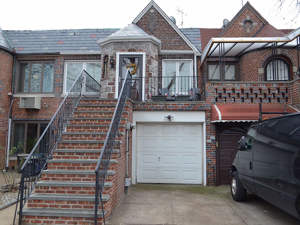 1st image of 8815 14th Ave
