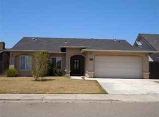 3725 Van Dusen Ave, Riverbank, CA 95367