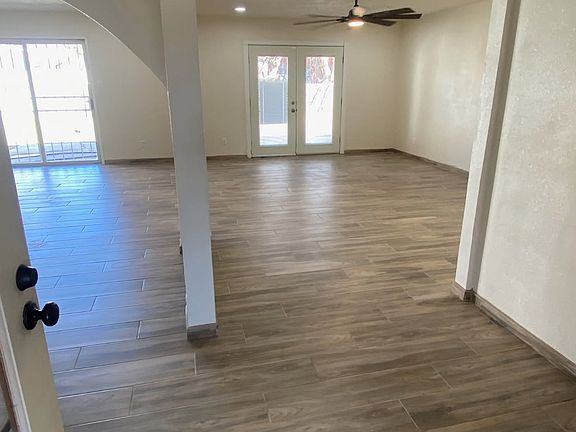 5th image of 2110 Avalon Dr