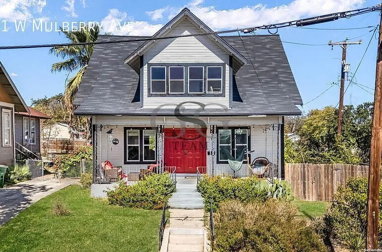 801 W Mulberry Ave — Photo 1