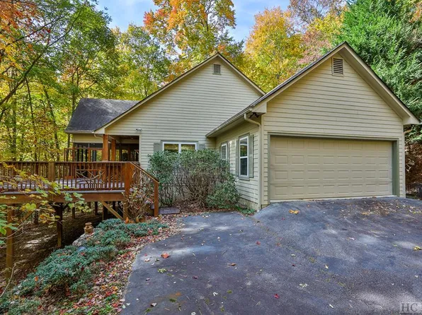 441 Blackberry Trail, Sapphire, NC 28744