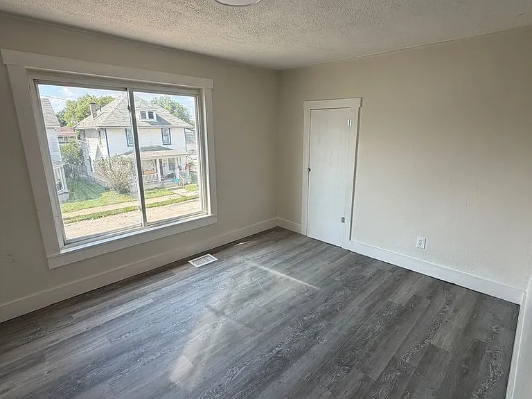 1791 Edwards Ave — Photo 10