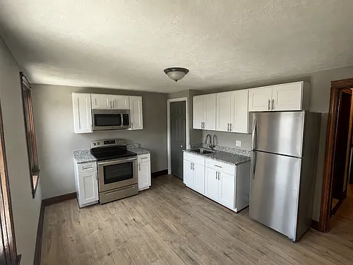 305 Elrino St #2 Photo 1